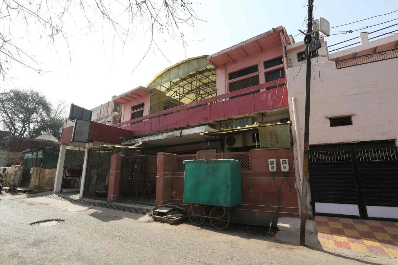Oyo 63903 Hotel Shree Ram Villa Dwārka Eksteriør billede
