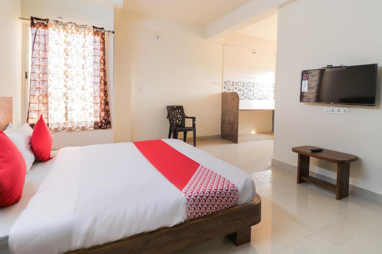 Oyo 63903 Hotel Shree Ram Villa Dwārka Eksteriør billede